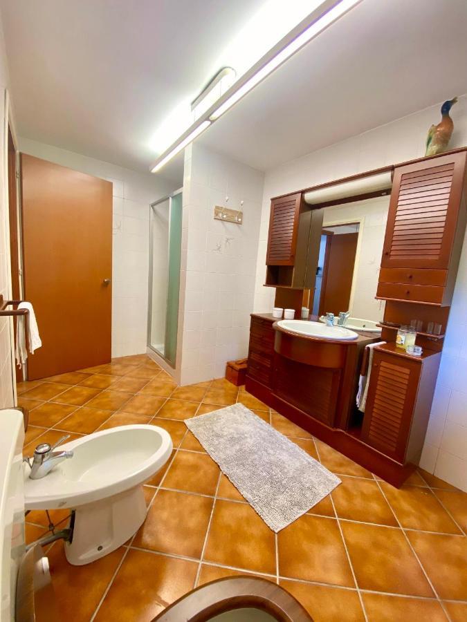 La Casetta Dalla Porta Rossa Nebbiuno Екстер'єр фото